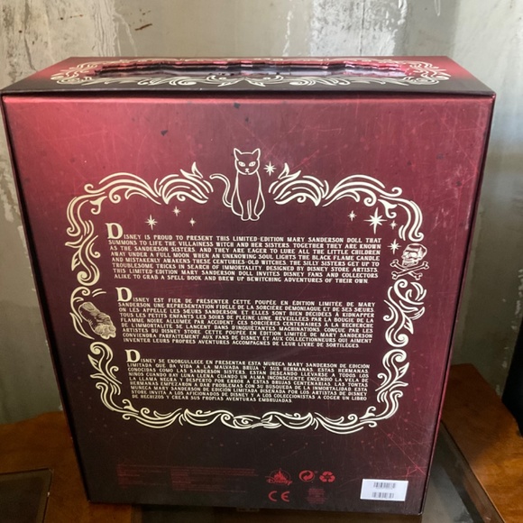 Disney hocus pocus limited edition doll - Picture 2 of 2